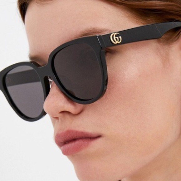 Gucci Accessories - GUCCI Sunglasses
